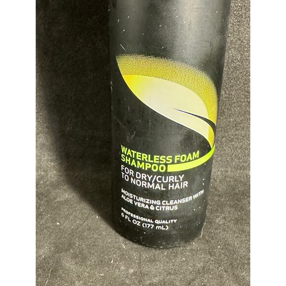 DISC TRESemme Fresh Start Waterless Foam Shampoo; Curly to Normal Hair; 6 oz; - Picture 2 of 4
